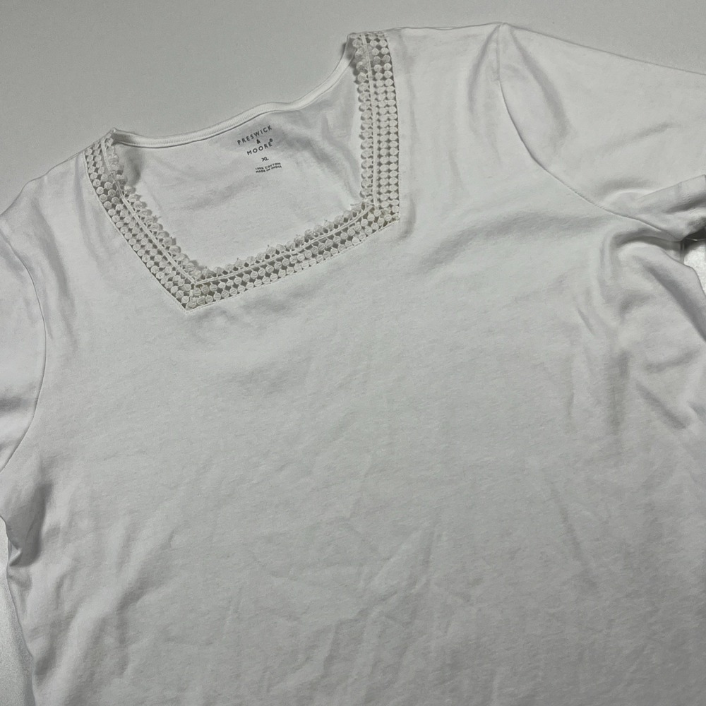 Preswick & Moore Square Neck Shirt Size XL White Geometric Lace Trim Tee NWT